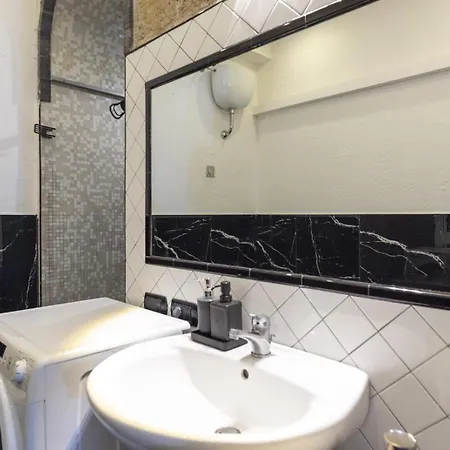 ゲストハウス La Casa Sul Corso 3*